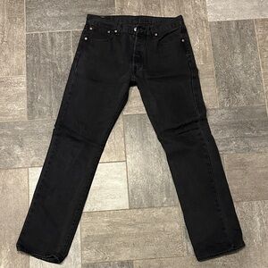 Levi's Men's Dark Black Straight Jeans